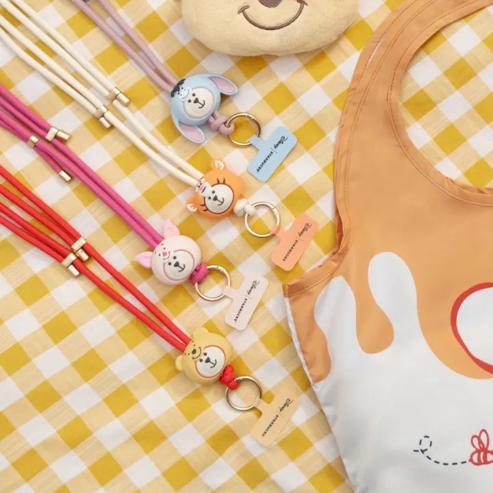 Winnie the Pooh Phone Strap Gift Set​